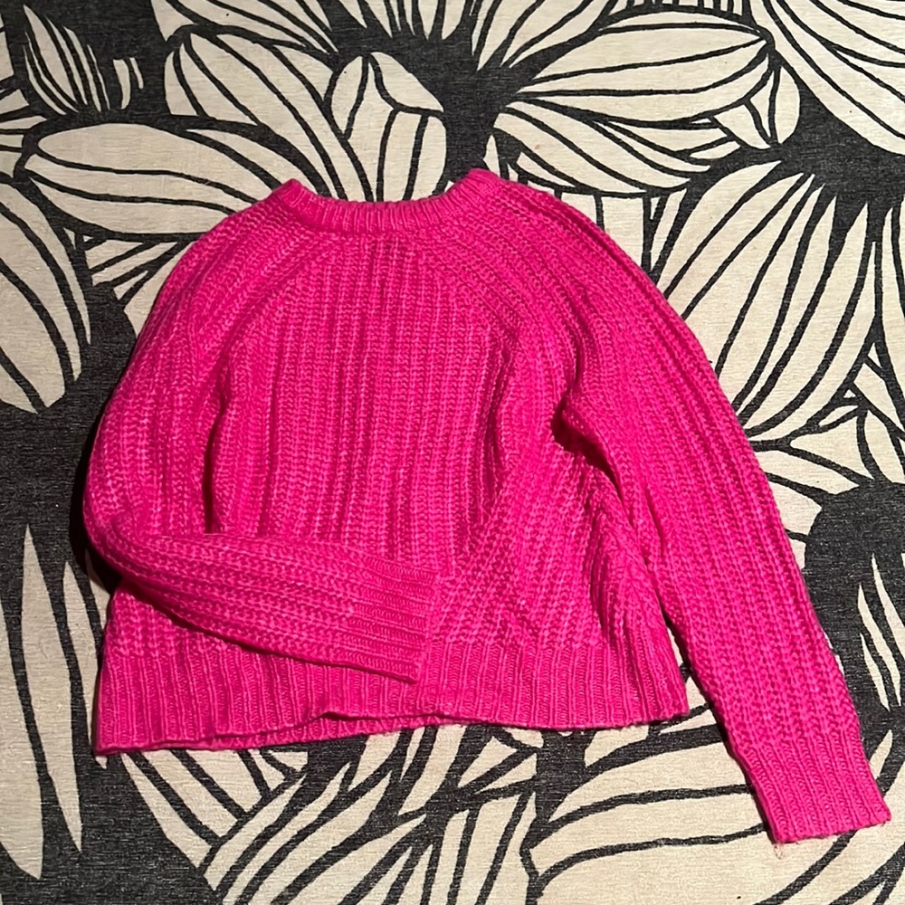 || girls hot pink sweater